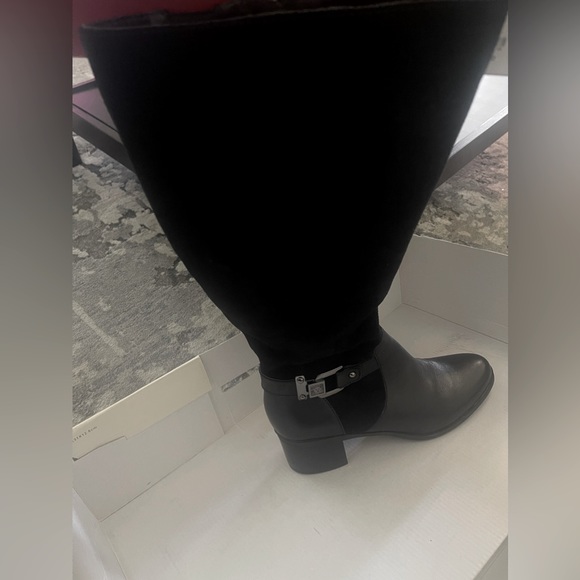 Anne Klein Black leather and suede tall riding boots wide calf 8M NWT - Picture 1 of 5